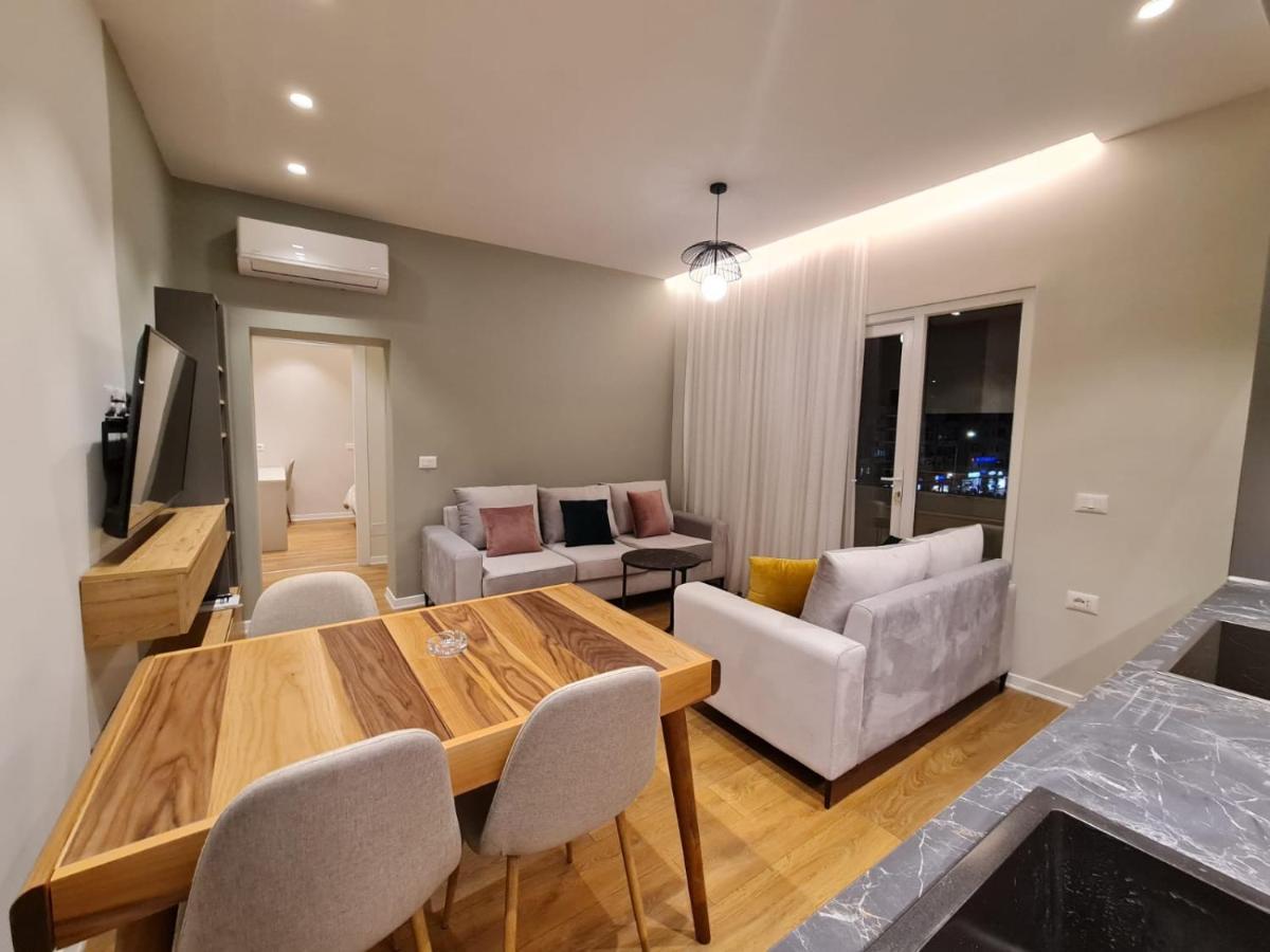 Adore - Modern Apartment Тирана Екстер'єр фото